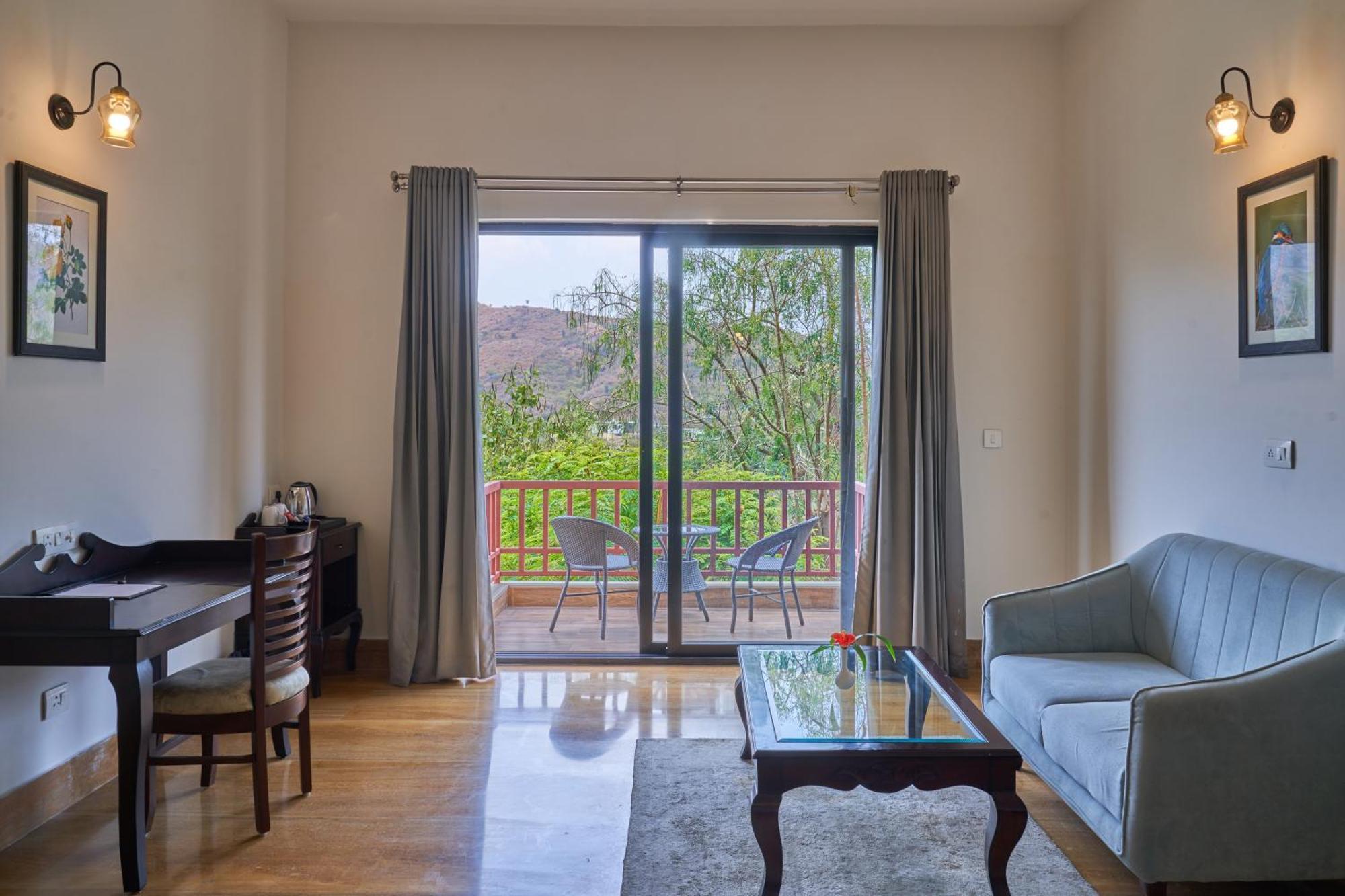 The Hunting Lodge Resort Udaipur - Villas & Pool Dabok Εξωτερικό φωτογραφία