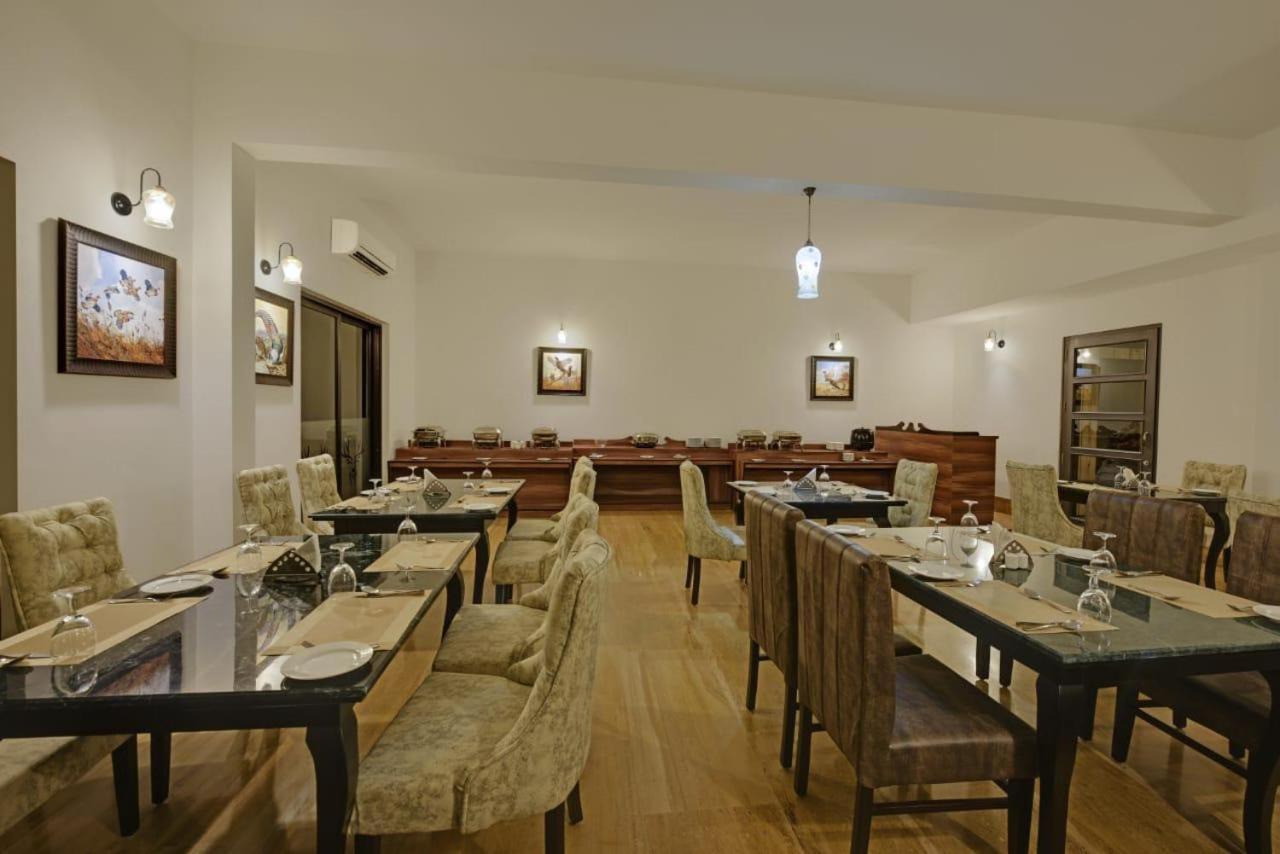 The Hunting Lodge Resort Udaipur - Villas & Pool Dabok Εξωτερικό φωτογραφία